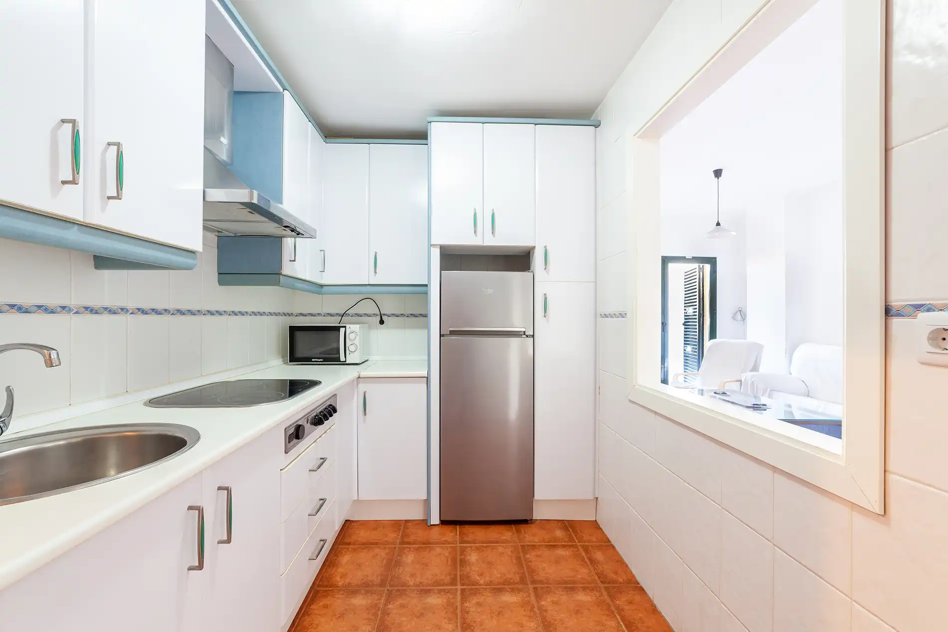 Apartamento de dos dormitorios cocina