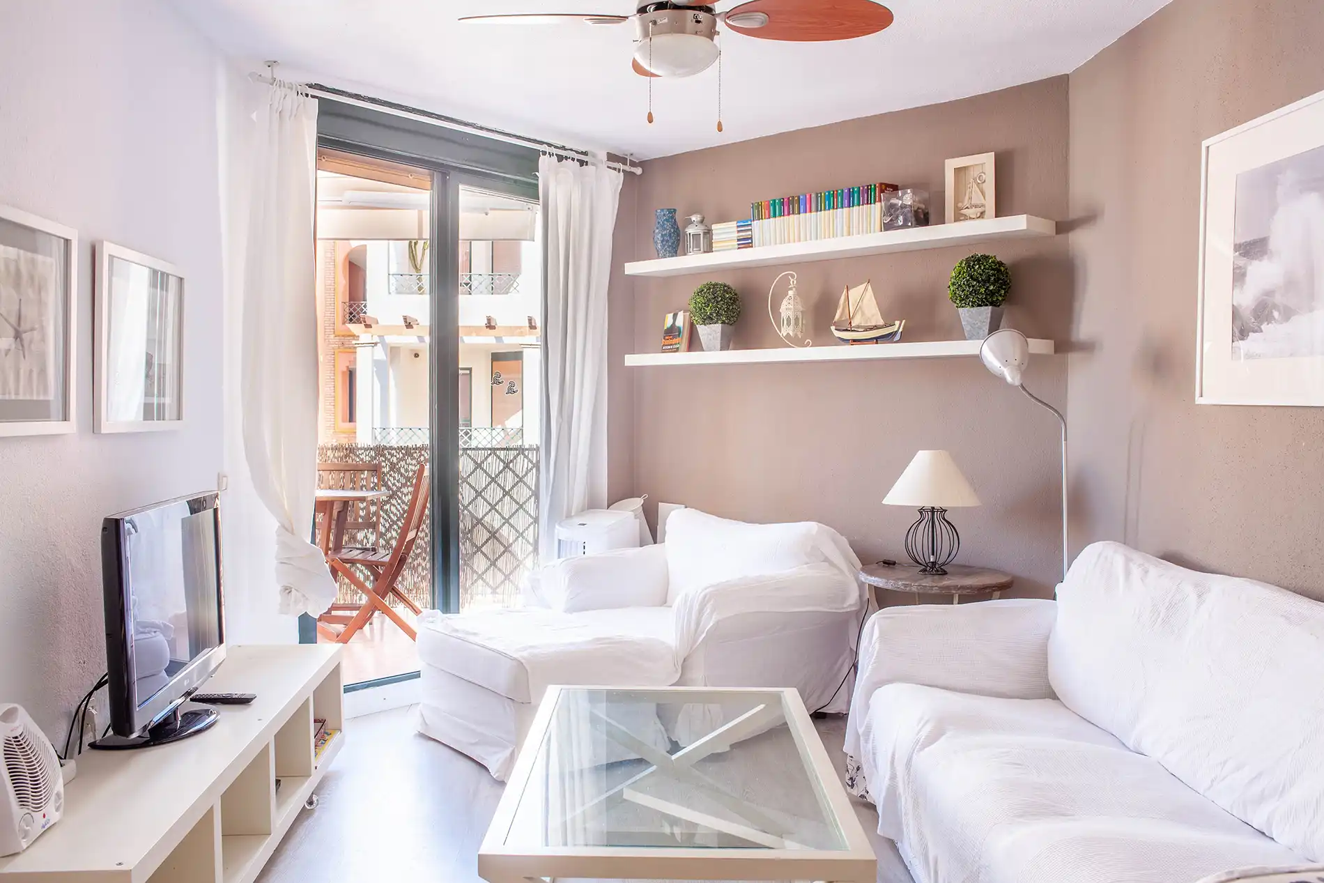 Apartamento de vacaciones dos dormitorios salón