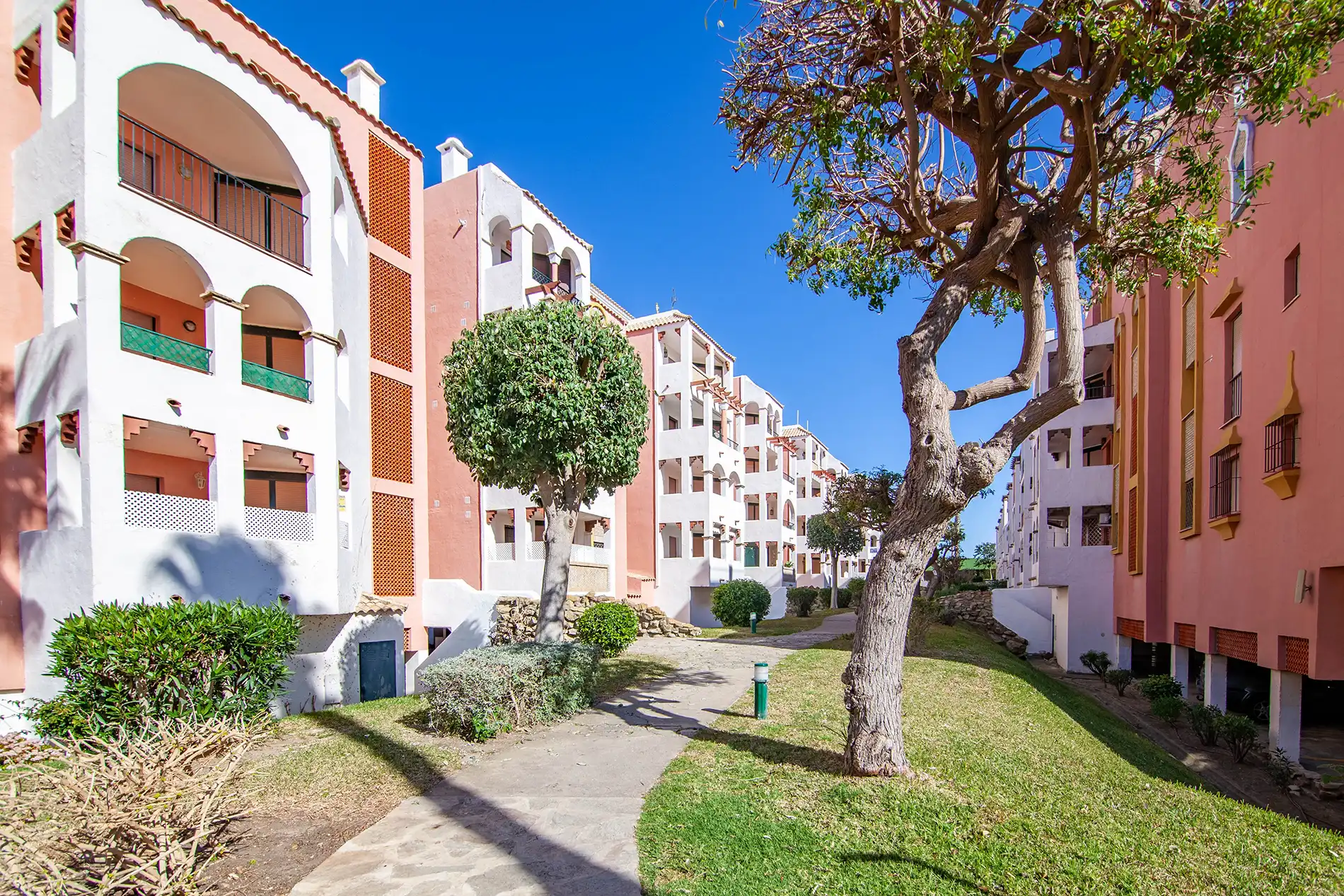 Apartamentos zahara de los Atunes