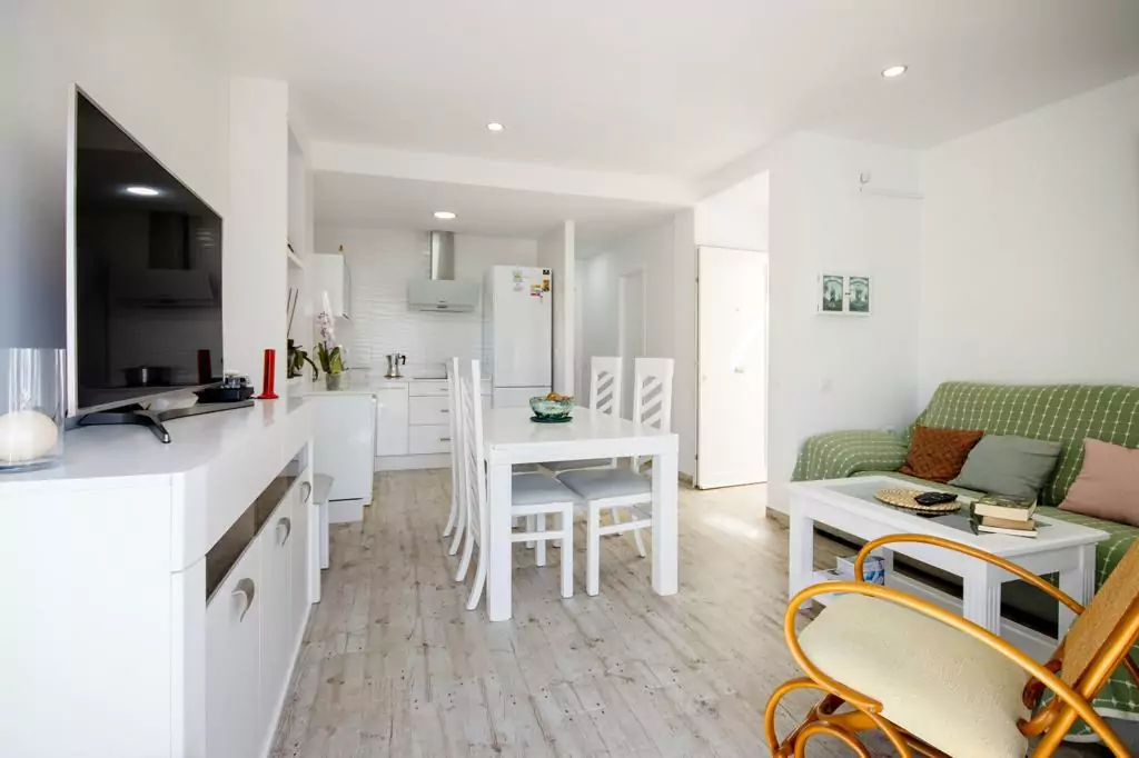 ZAHARA CENTRO Chalet Palmeras para 6 personas en el pueblo de Zahara - Imagen 11