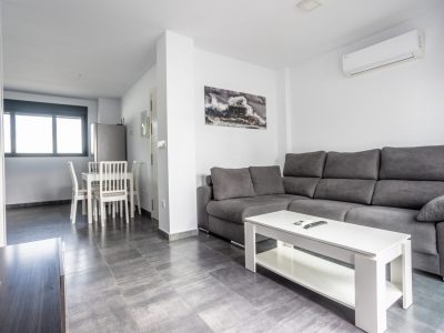 ZAHARA CENTRO. MARÍA LUISA 4. Apartamento de 1 dormitorio con terraza