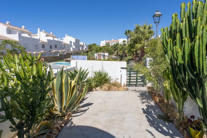 Apartamento dos habitaciones y terraza en Atlanterras