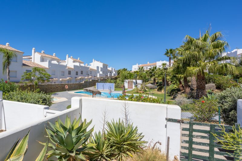 Apartamento dos habitaciones y terraza en Atlanterras