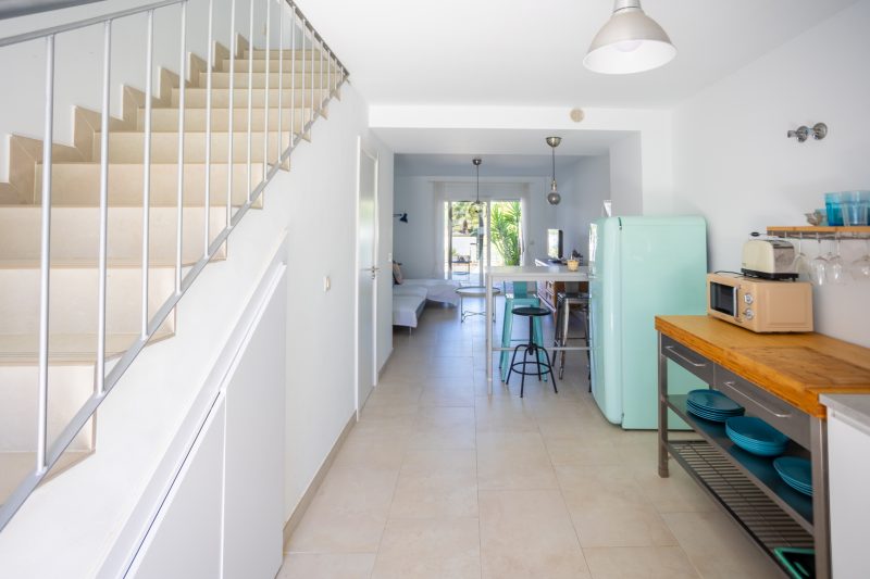 Apartamento dos habitaciones y terraza en Atlanterras