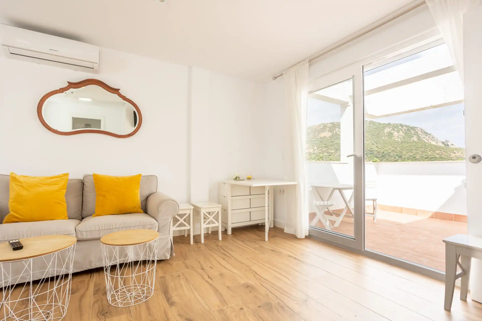 ZAHARA CENTRO. MARÍA LUISA 3. Apartamento para 4 personas con terraza 8 Apartamento con terraza en Zahara Pueblo