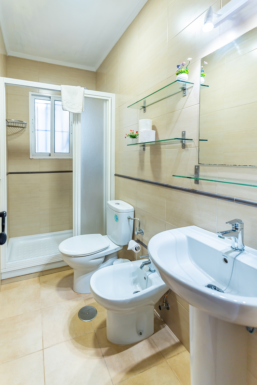 ZAHARA CENTRO. ZAHARA PRIMERA LÍNEA. Apartamento 2 dormitorios y terraza 15 ZAHARA PRIMERA LÍNEA. Apartamento 2 dormitorios y terraza