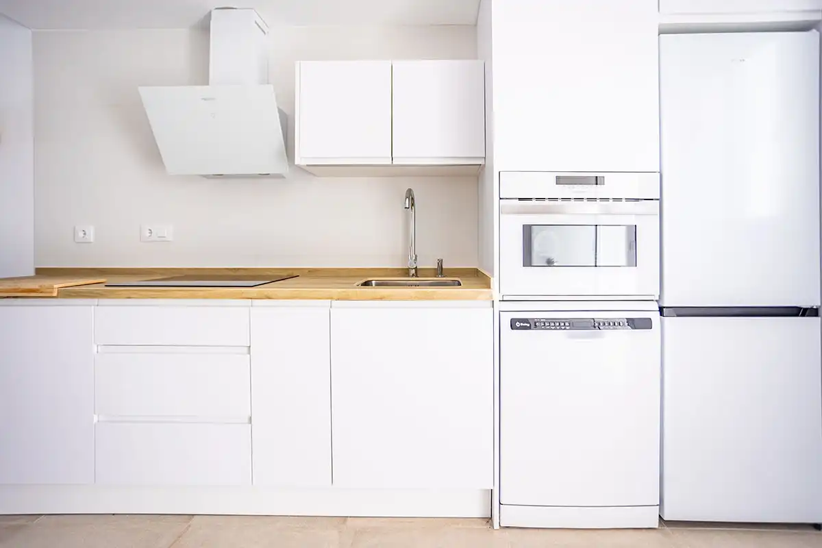 ATLANTERRA PONIENTE. Ático de tres dormitorios con salón completo y terraza solarium 16 ático de tres dormitorios con salón completo y terraza