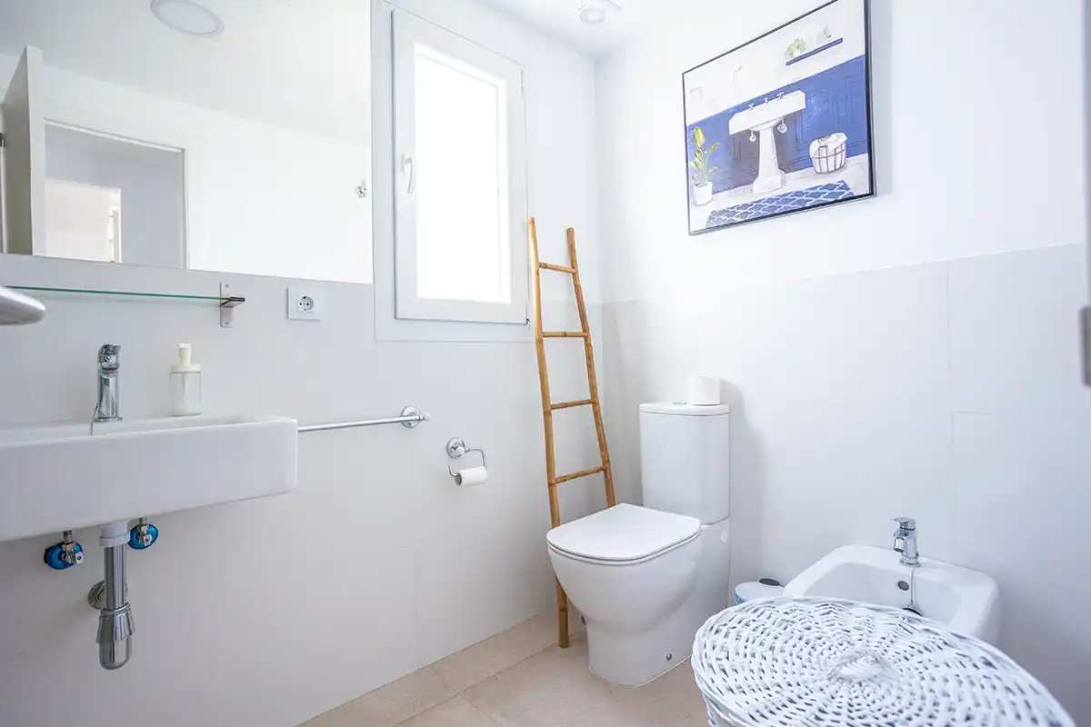 ATLANTERRA PONIENTE. Ático de tres dormitorios con salón completo y terraza solarium 11 ático de tres dormitorios con salón completo y terraza